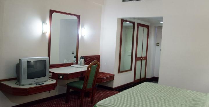 Maya'S Kings Kourt Mysore Exterior photo